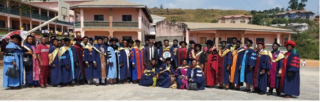 Administrative staff and lecturers posed for a group picture