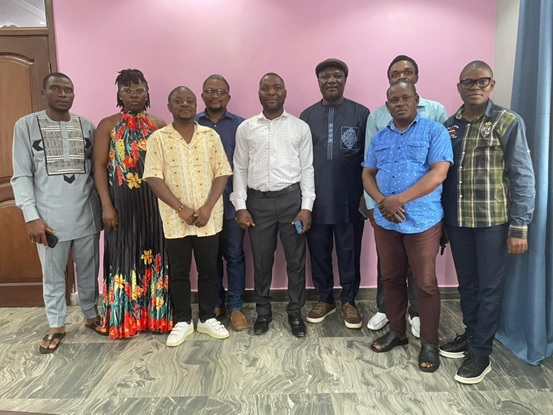 Group picture with Nalova Akua, multi-award journalist with Cameroon Insider